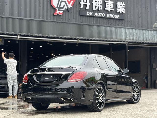 M-BENZ賓士 C300  第2張相片