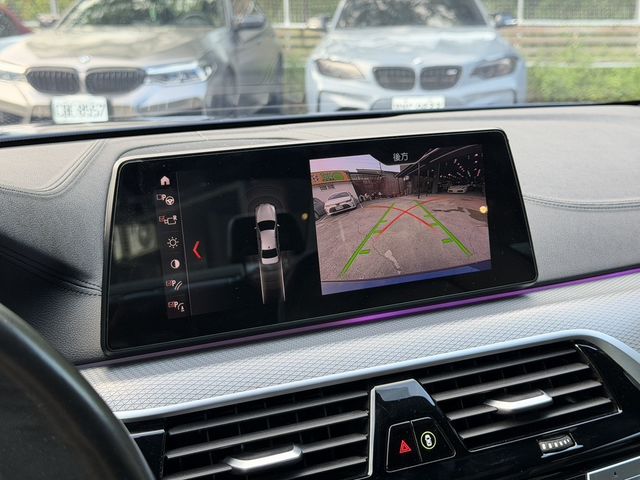 BMW寶馬 520I  第7張相片