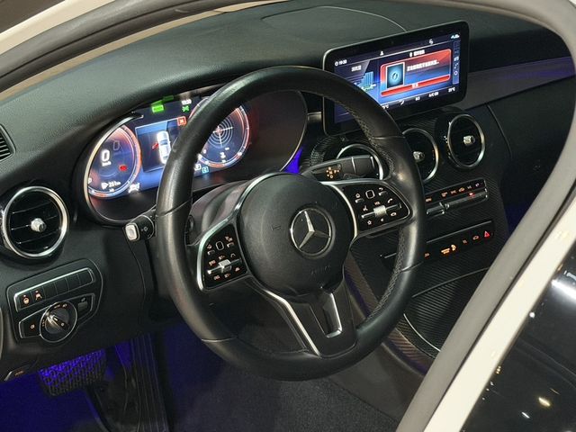 M-BENZ賓士 C200  第5張相片