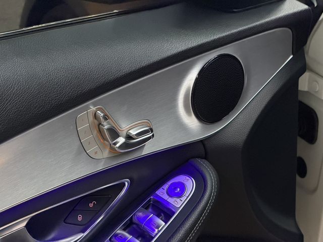 M-BENZ賓士 C200  第7張相片