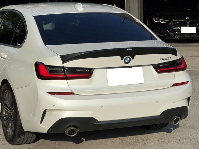 BMW寶馬 320I  第4張相片