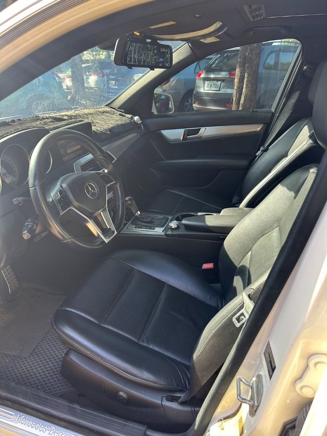 M-Benz 賓士 C250  第7張相片