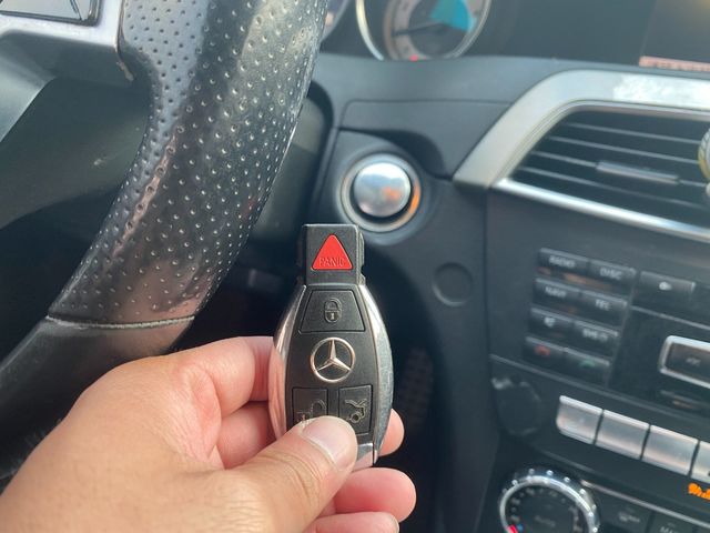 M-Benz 賓士 C250  第11張相片