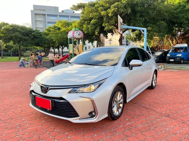 TOYOTA豐田 ALTIS  第1張相片