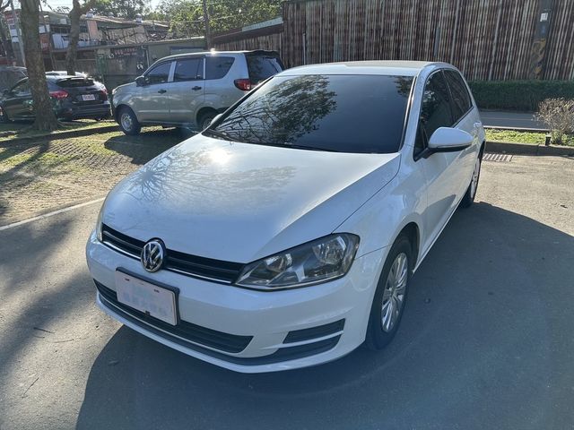 VOLKSWAGEN福斯 GOLF  第1張相片