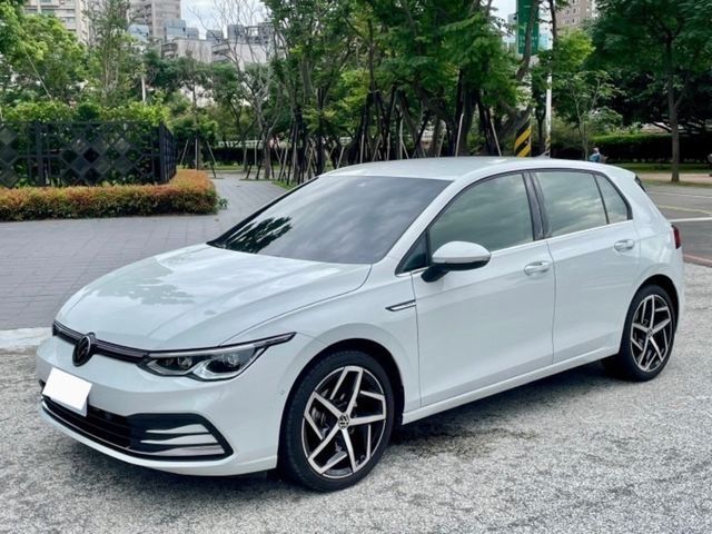 VOLKSWAGEN福斯 GOLF  第2張相片
