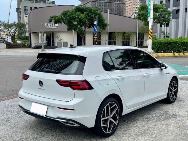 VOLKSWAGEN福斯 GOLF  第3張相片