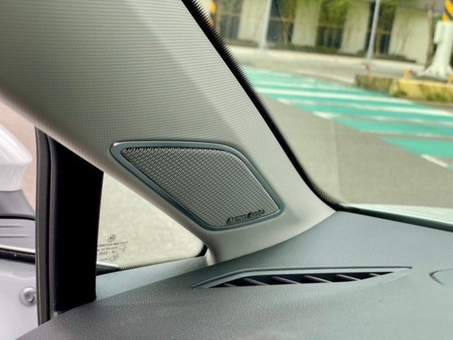 VOLKSWAGEN福斯 GOLF  第8張相片