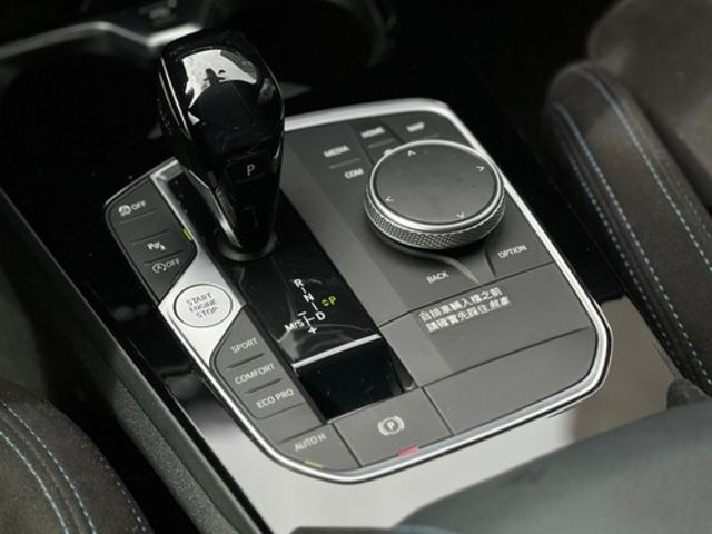 BMW寶馬 118I  第11張相片