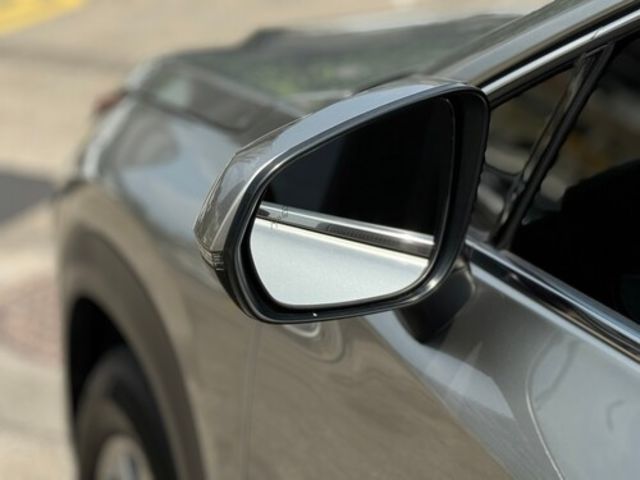 LEXUS凌志 NX200  第7張相片