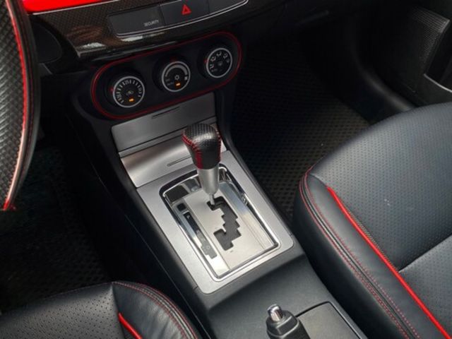 MITSUBISHI三菱 LANCER  第8張相片