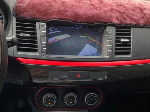 MITSUBISHI三菱 LANCER  第9張相片