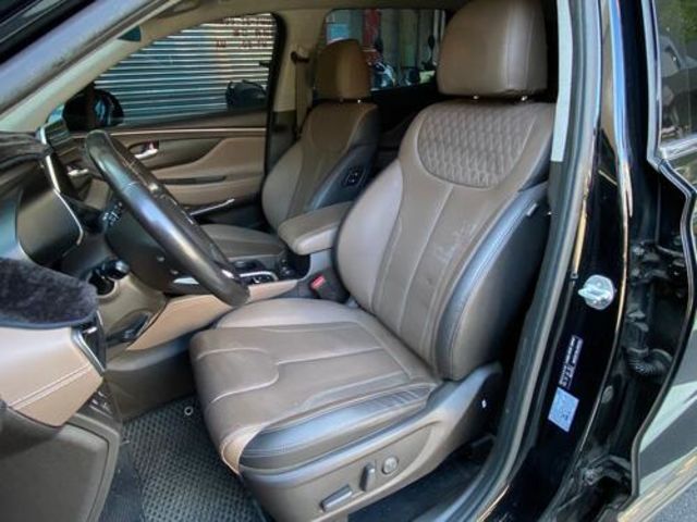 HYUNDAI現代 SANTA FE  第2張相片