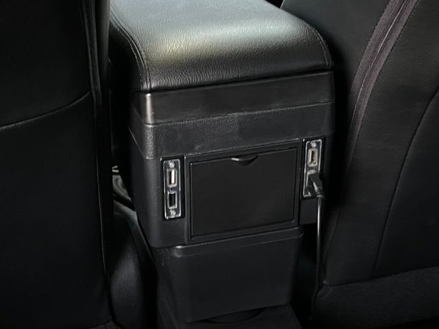 TOYOTA豐田 YARIS CROSSOVE  第11張相片