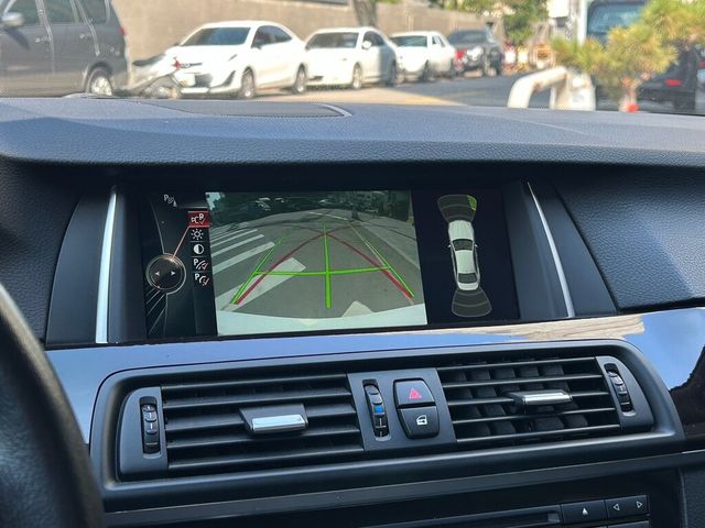 BMW寶馬 520I  第8張相片