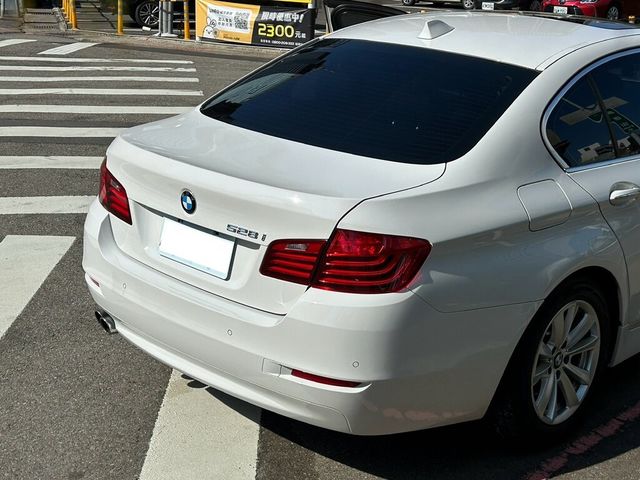 BMW寶馬 520I  第11張相片