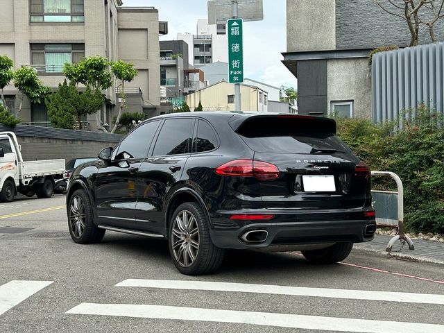 PORSCHE保時捷 CAYENNE  第15張相片