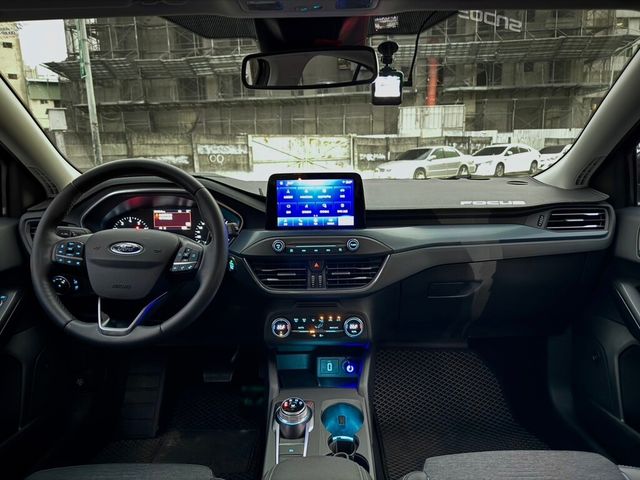 FORD福特 FOCUS  第11張相片