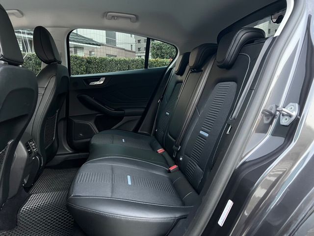 FORD福特 FOCUS  第12張相片