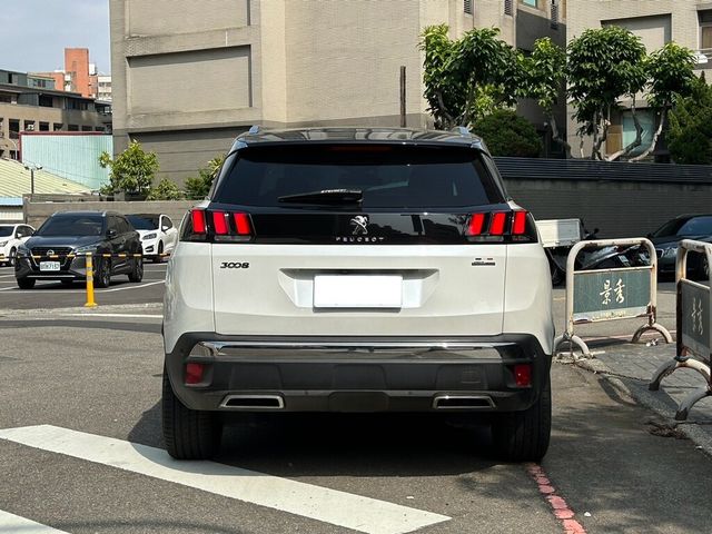 PEUGEOT寶獅 3008  第9張相片