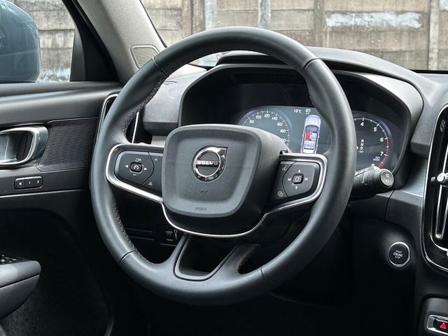 VOLVO富豪 XC40  第5張相片