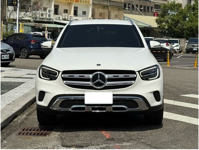 M-BENZ賓士 GLC300  第3張相片