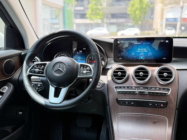 M-BENZ賓士 GLC300  第9張相片