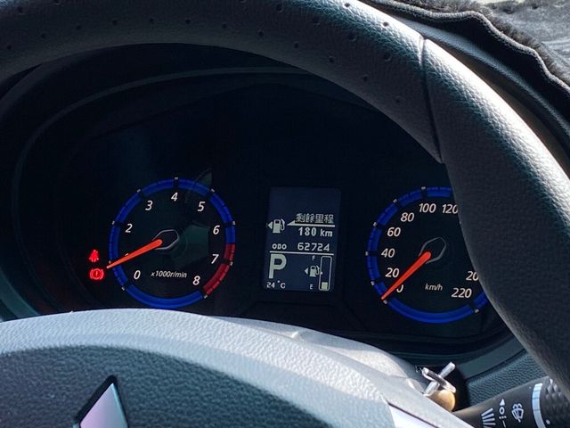 MITSUBISHI三菱 COLT PLUS  第15張相片
