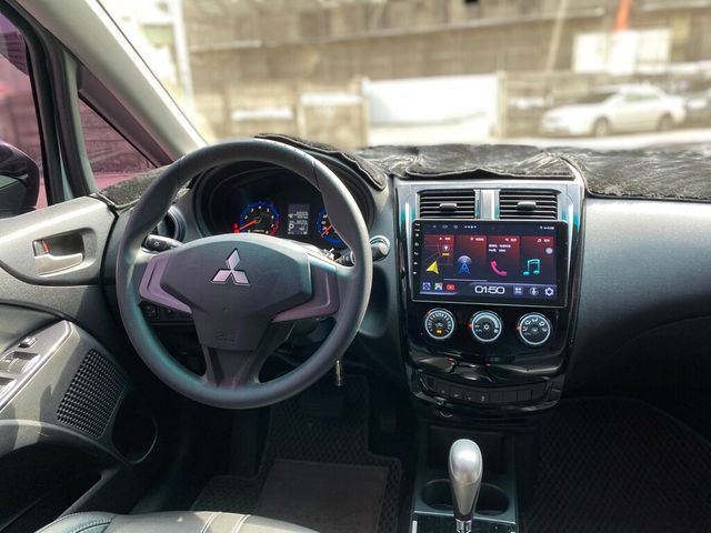 MITSUBISHI三菱 COLT PLUS  第25張相片
