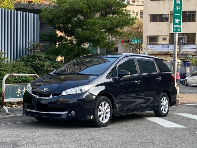 TOYOTA豐田 WISH  第1張相片