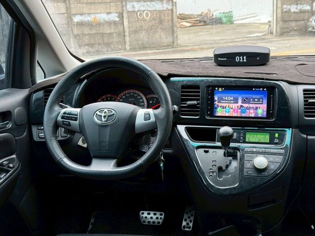 TOYOTA豐田 WISH  第6張相片