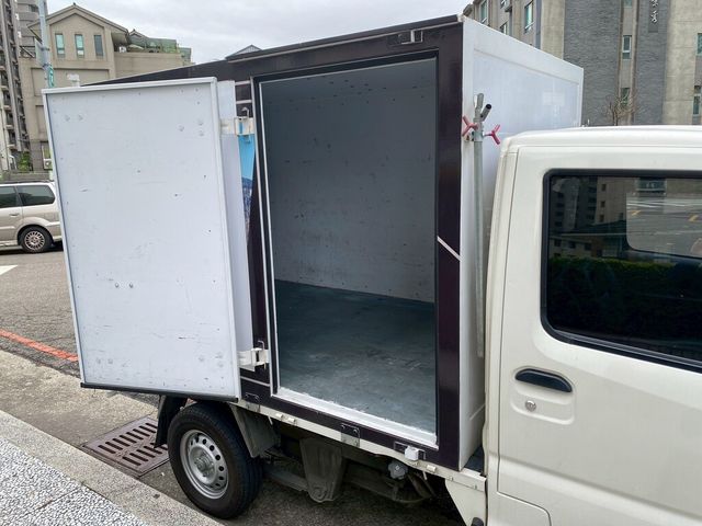 MITSUBISHI三菱 VERYCA  第5張相片