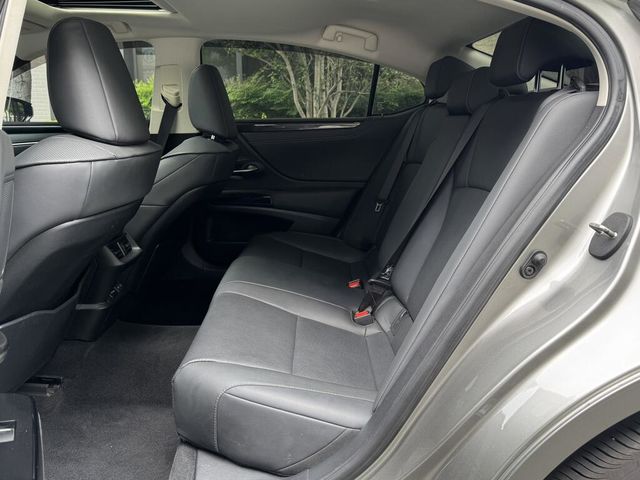 MAZDA馬自達 MAZDA 3  第3張相片