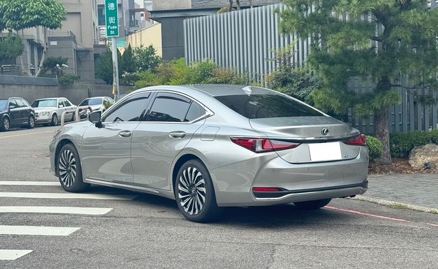 LEXUS凌志 ES200  第3張相片