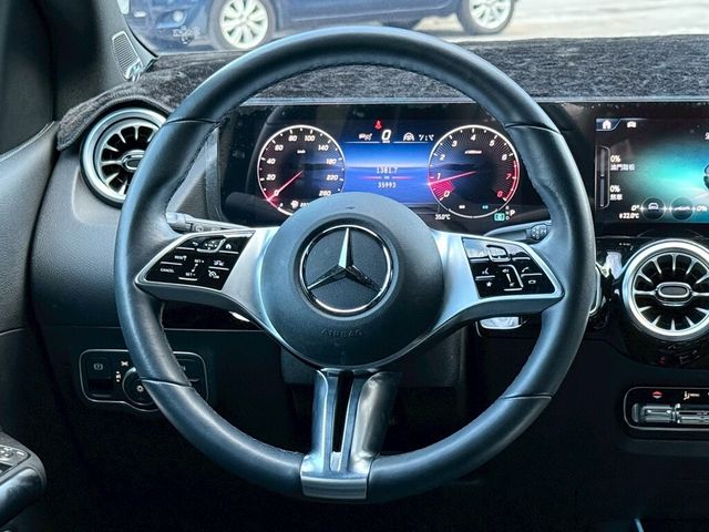 M-BENZ賓士 B180  第12張相片