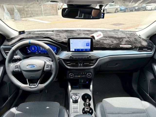 FORD福特 FOCUS ACTIVE  第7張相片