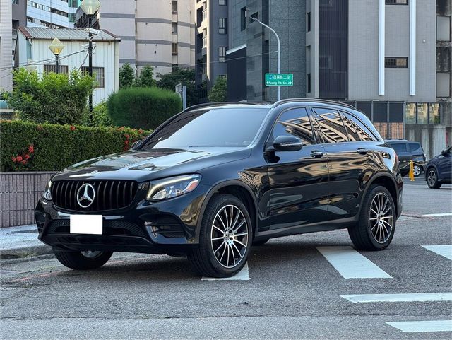 M-BENZ賓士 GLC300  第1張相片