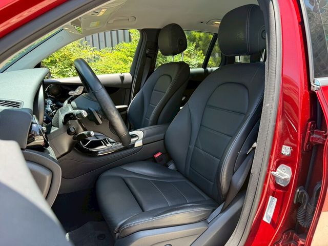 M-BENZ賓士 GLC200  第13張相片