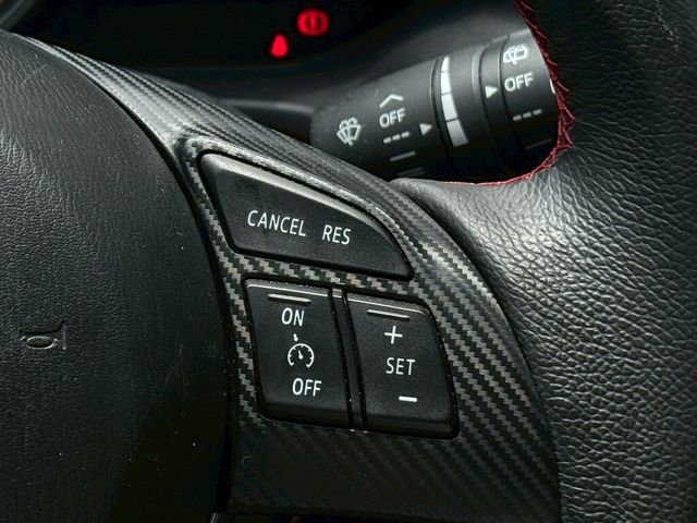 MAZDA馬自達 MAZDA 3  第8張相片