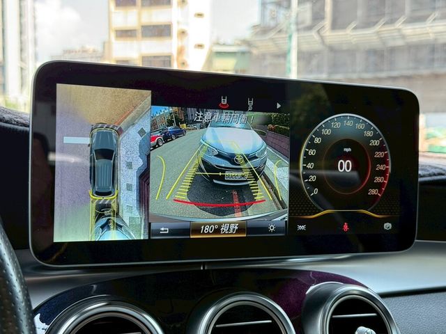 M-BENZ賓士 GLC300  第10張相片