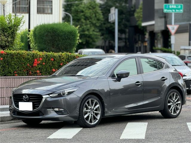 MAZDA馬自達 MAZDA 3  第1張相片