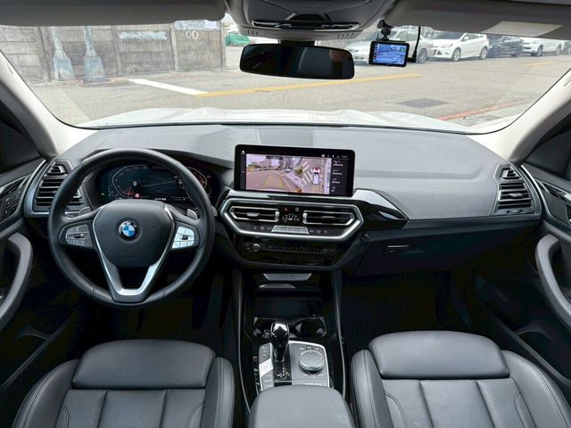 BMW寶馬 X3  第16張相片