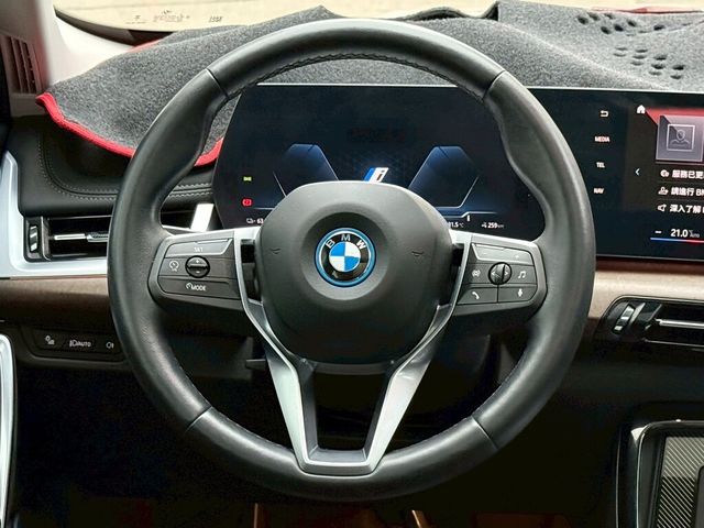 BMW寶馬 IX1 XDRIVE30  第10張相片