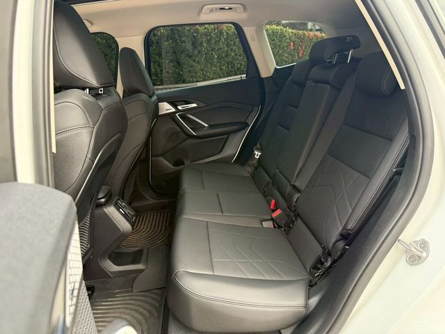 BMW寶馬 IX1 XDRIVE30  第19張相片