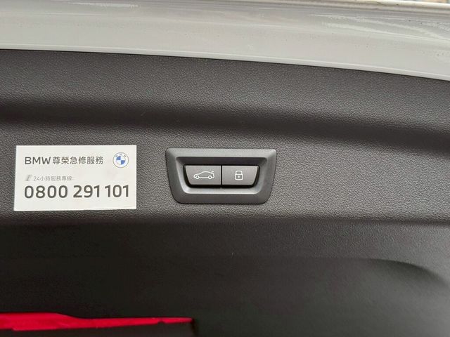 BMW寶馬 IX1 XDRIVE30  第20張相片