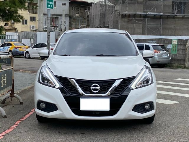 NISSAN日產 TIIDA  第3張相片