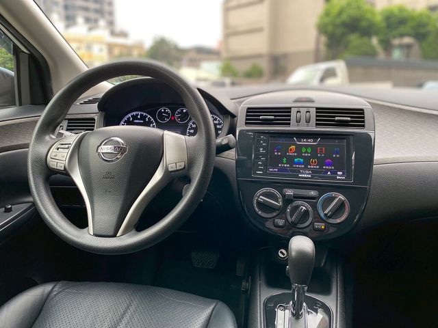 NISSAN日產 TIIDA  第6張相片