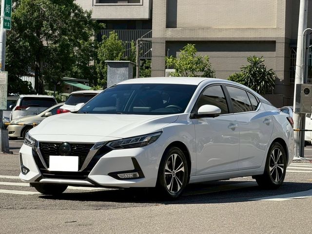 NISSAN日產 SENTRA  第1張相片