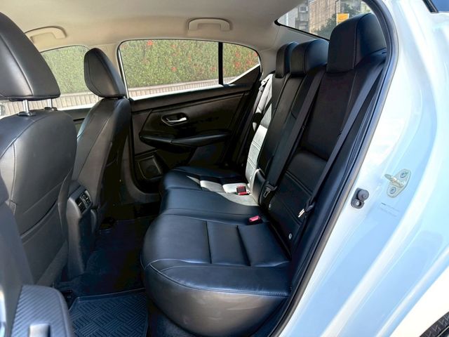 NISSAN日產 SENTRA  第4張相片