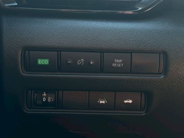 NISSAN日產 SENTRA  第7張相片
